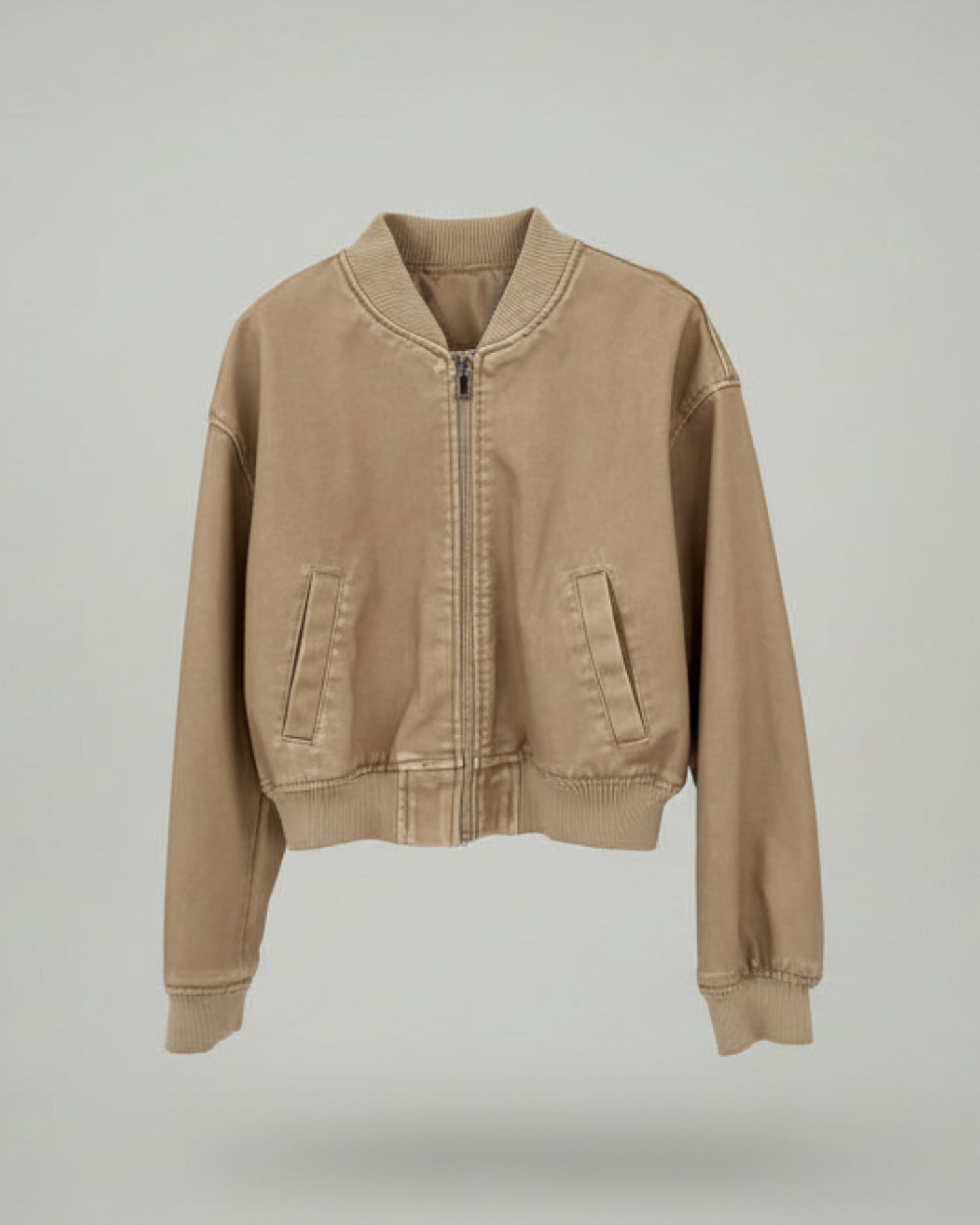 CAZADORA BOMBER EFECTO PIEL BEIGE