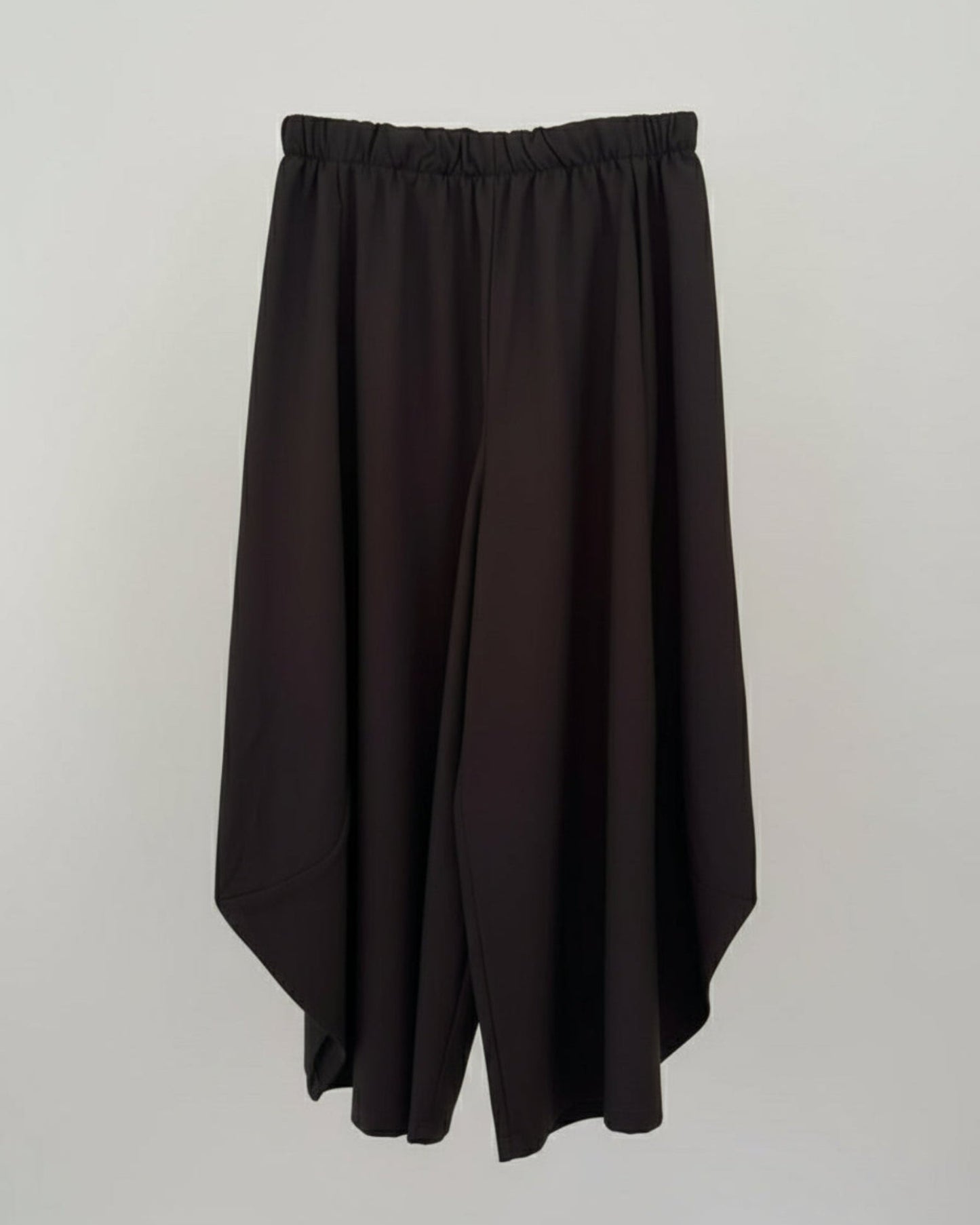 PANTALÓN VOLUMEN MARRÓN