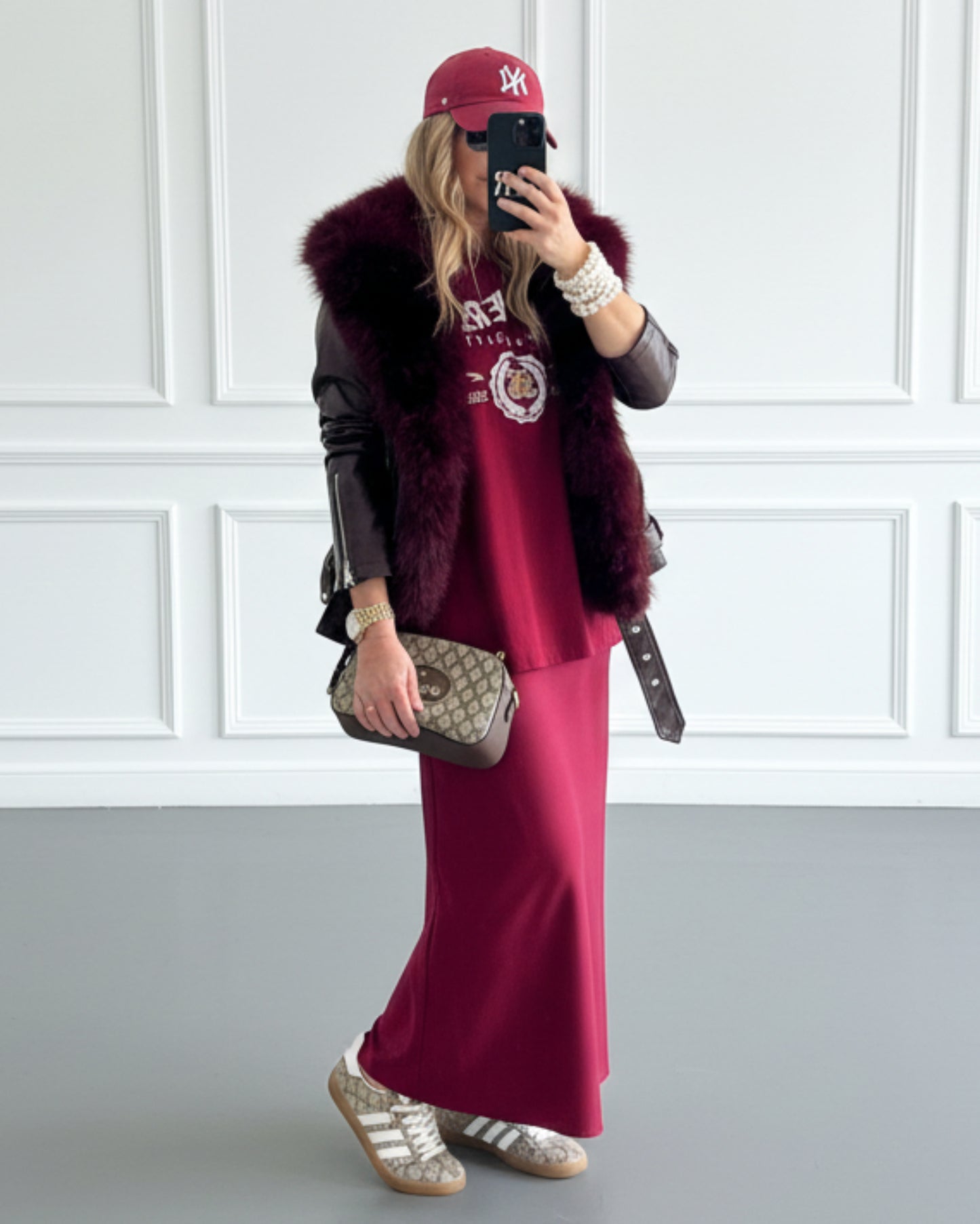 CAMISETA UNIVERSITY BURDEOS