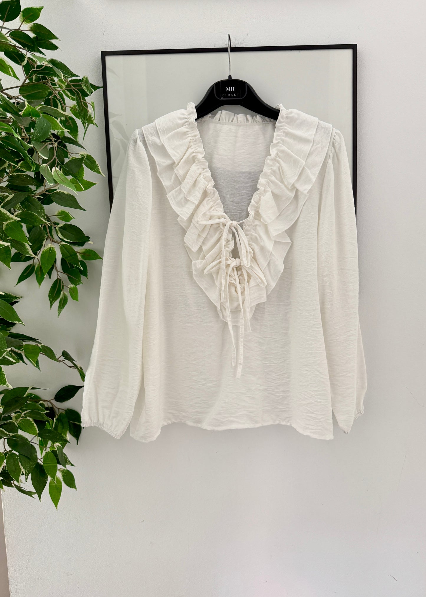 BLUSA VOLANTES BLANCA