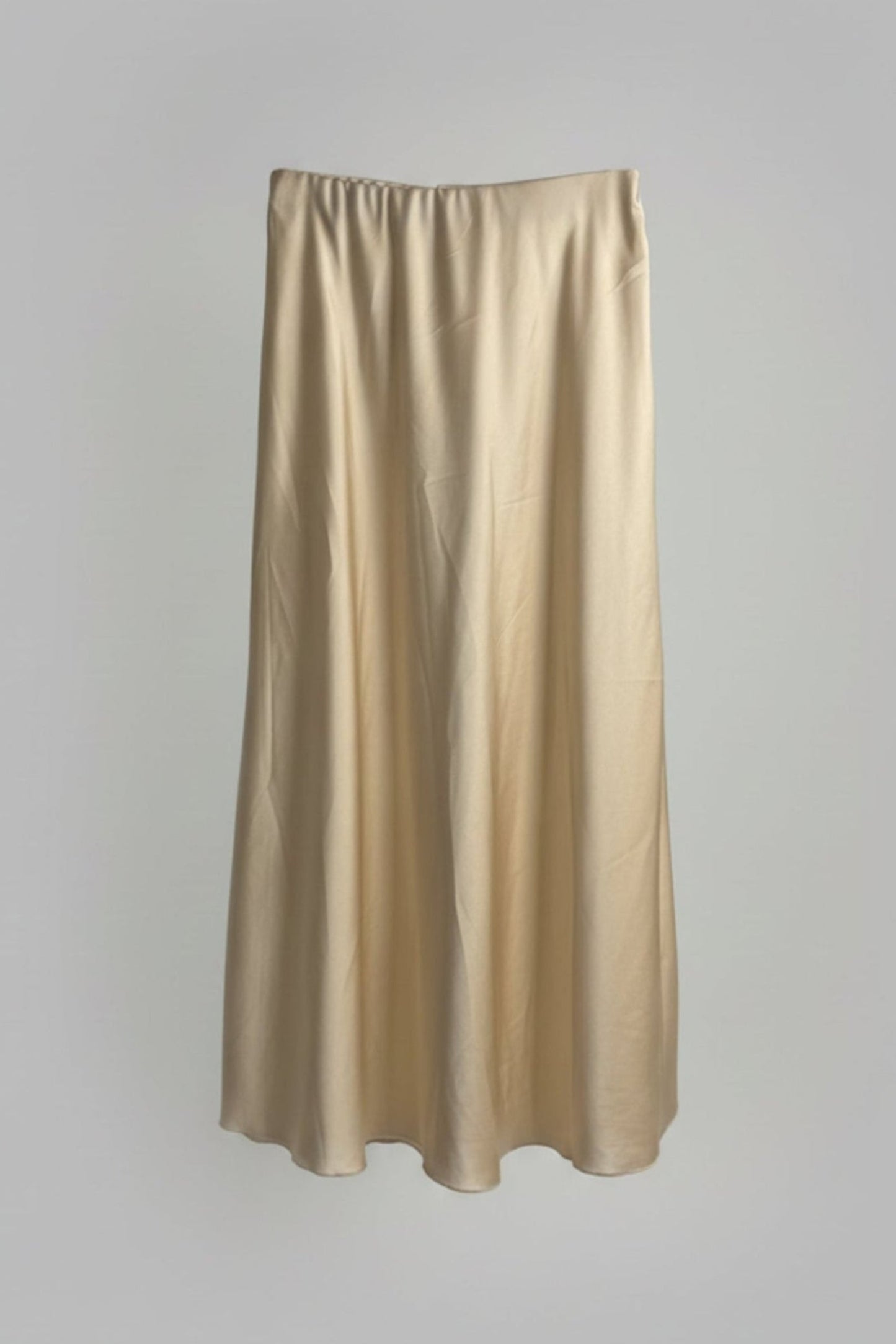 FALDA MIDI SATINADA BEIGE
