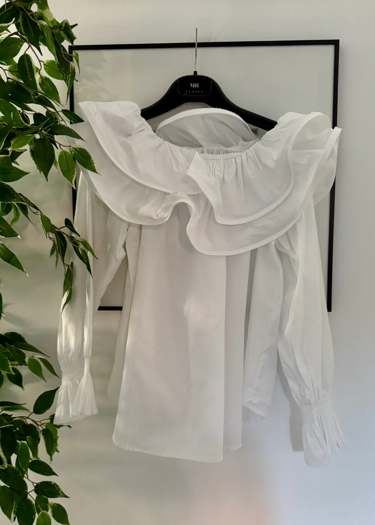 BLUSA VOLANTES BLANCA
