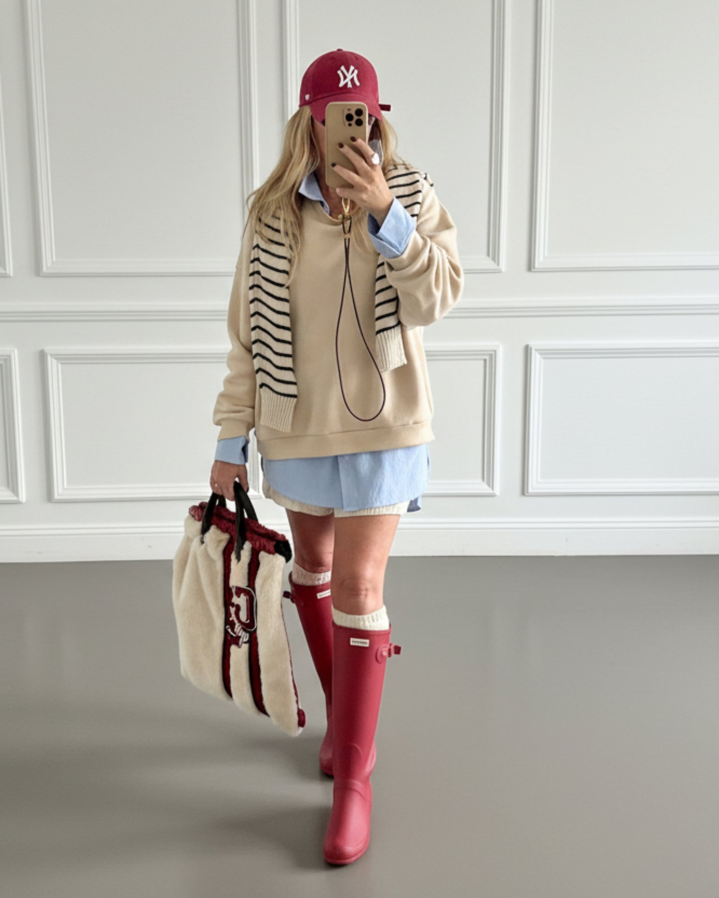 SUDADERA OVERSIZE BEIGE