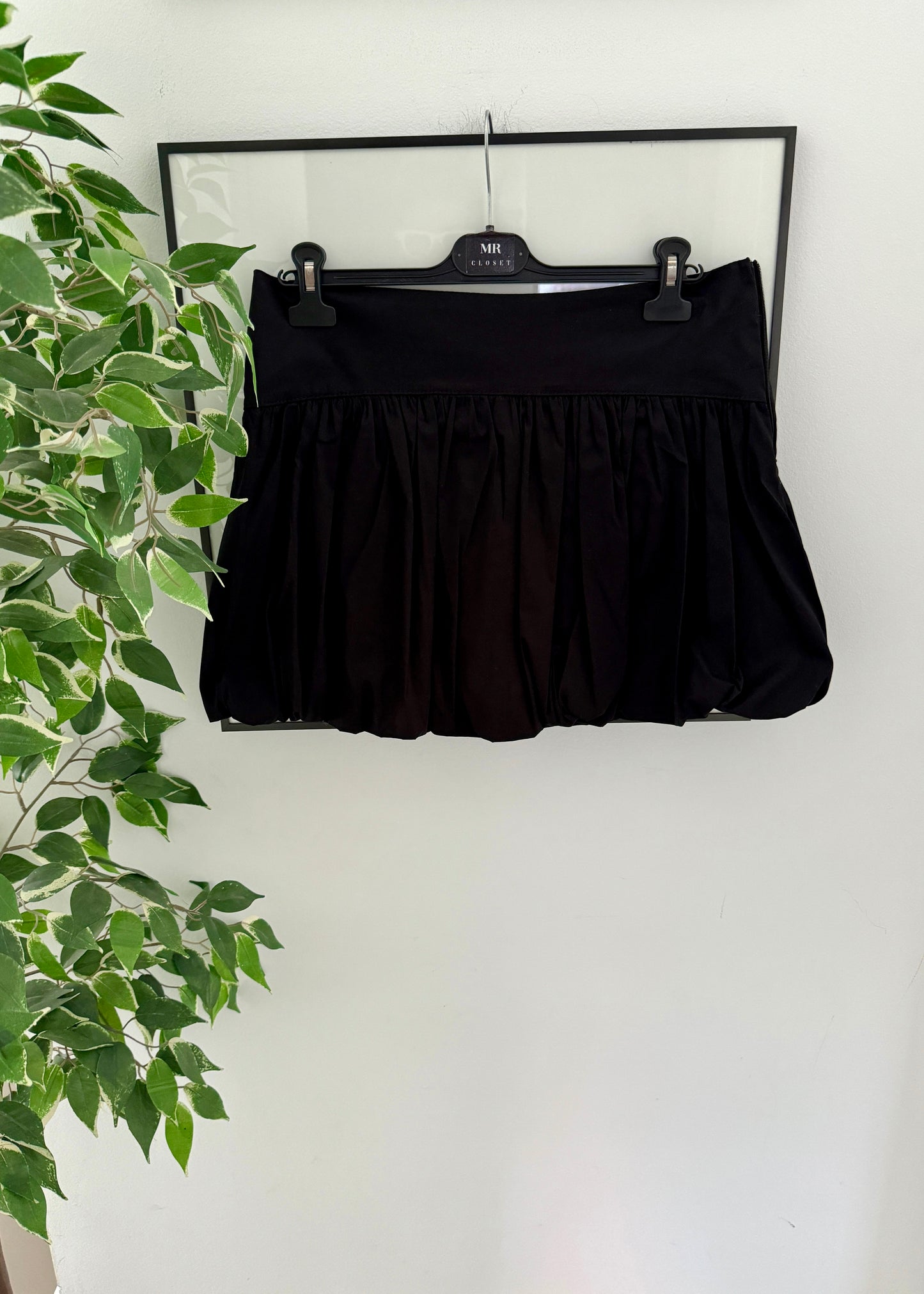 FALDA PANTALON MINI GLOBO NEGRA