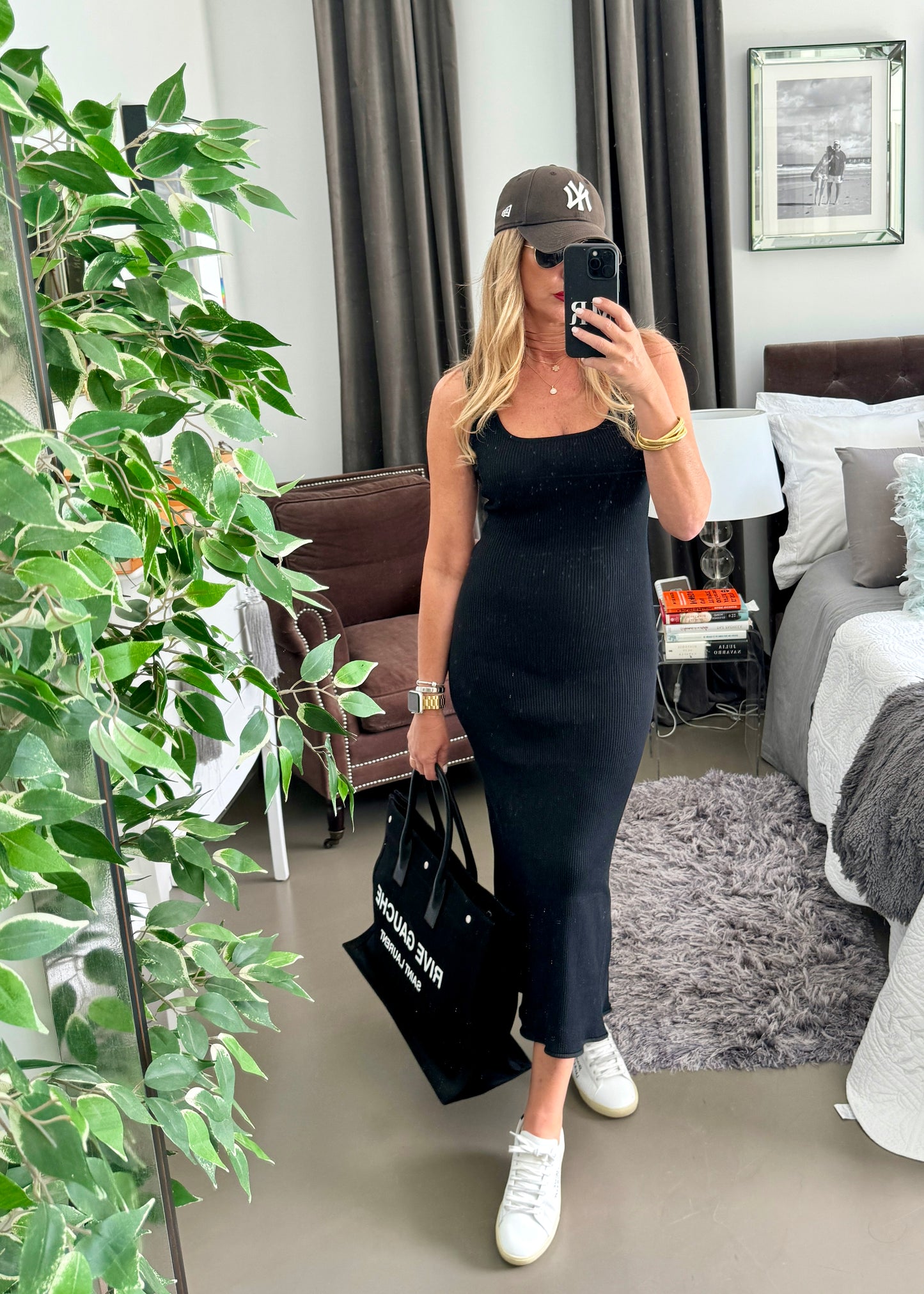 VESTIDO MIDI PUNTO NEGRO