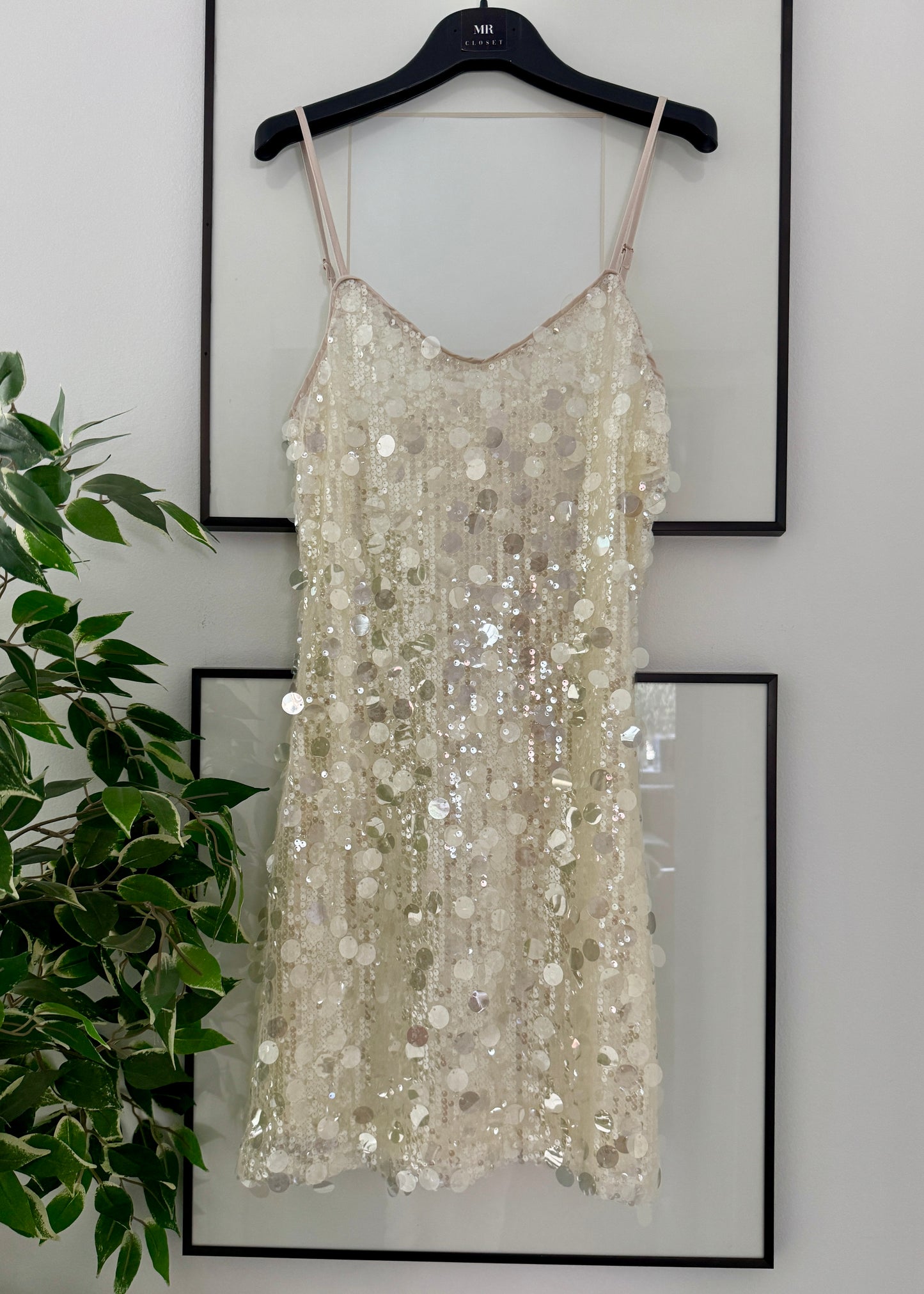 VESTIDO MINI LENTEJUELAS
