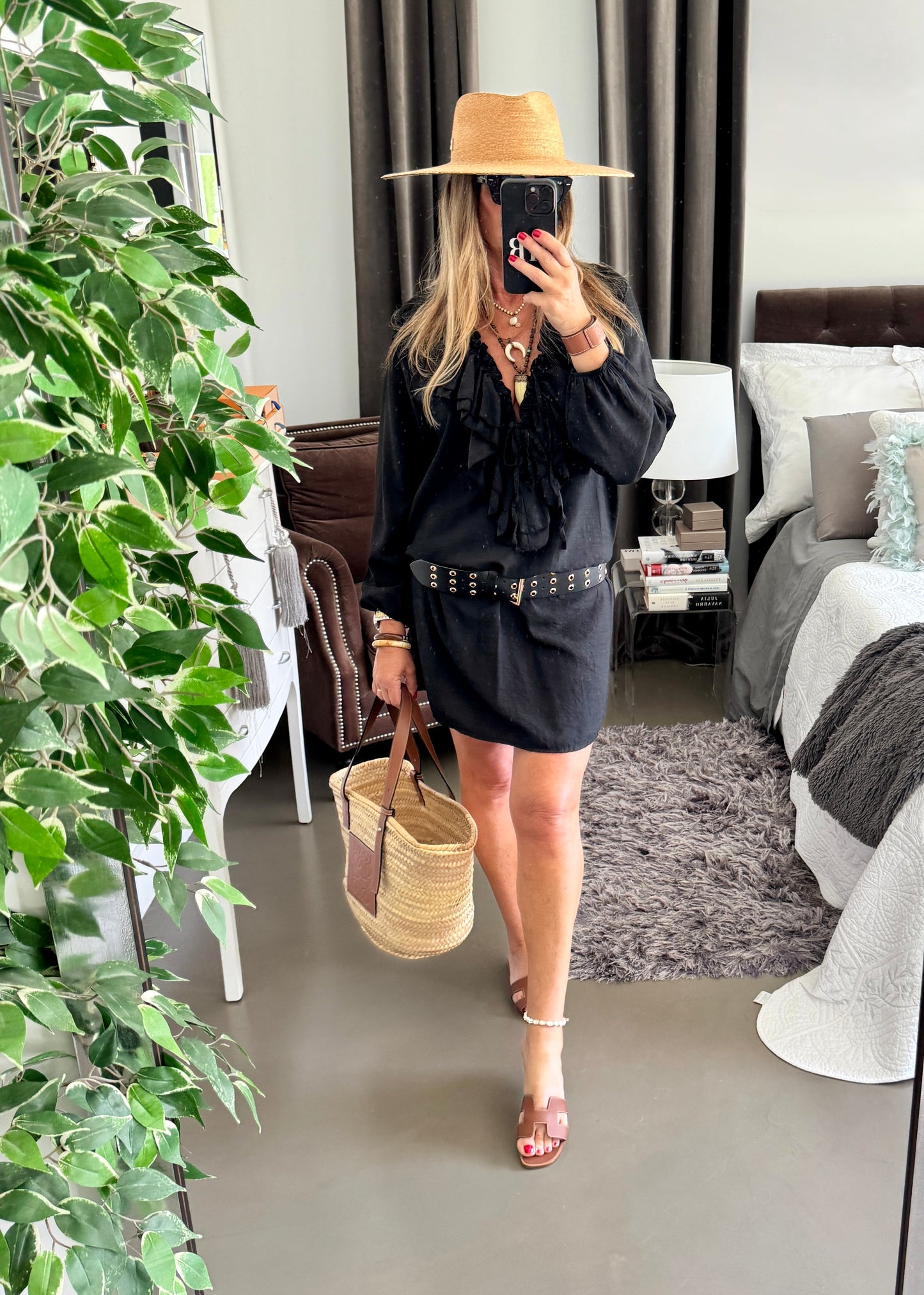 VESTIDO MINI VOLANTES NEGRO