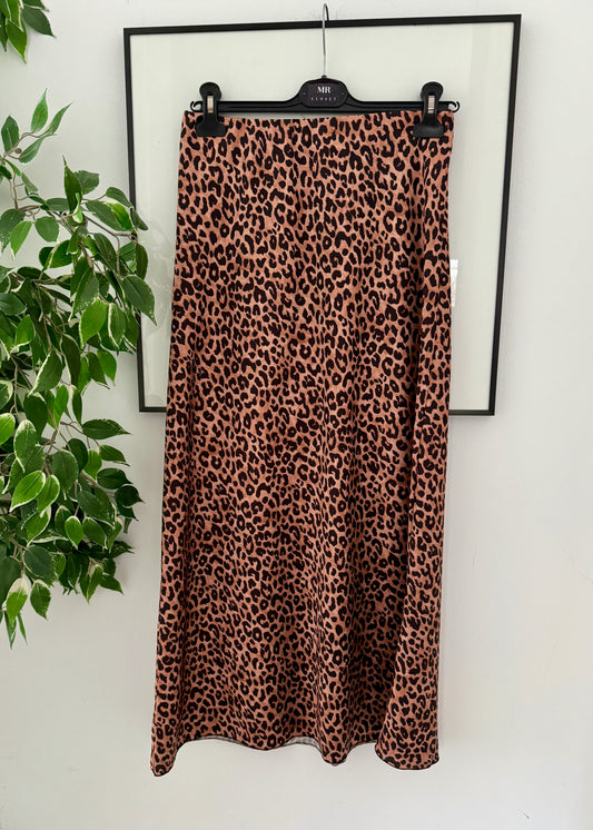 FALDA MIDI SATINADA ANIMAL PRINT