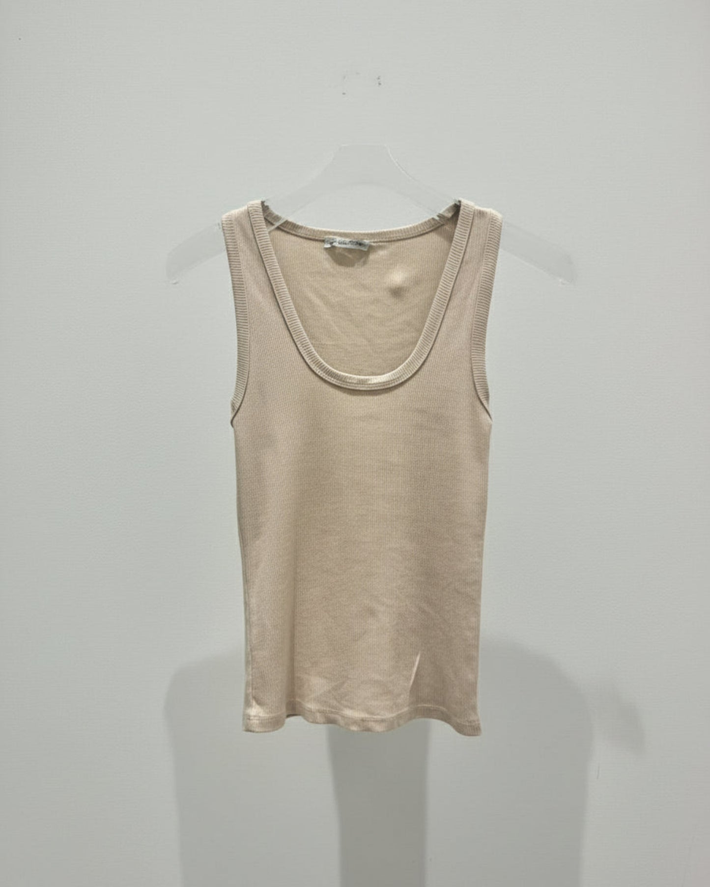 CAMISETA TIRANTE ANCHO TAUPE