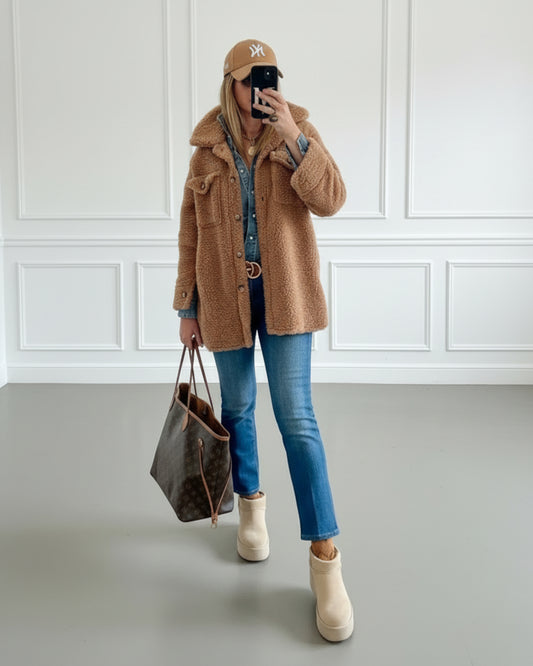 CAZADORA BORREGUITO CAMEL