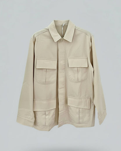 CAZADORA BOLSILLOS BEIGE