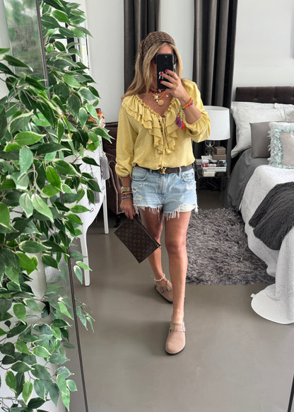 BLUSA VOLANTES AMARILLA
