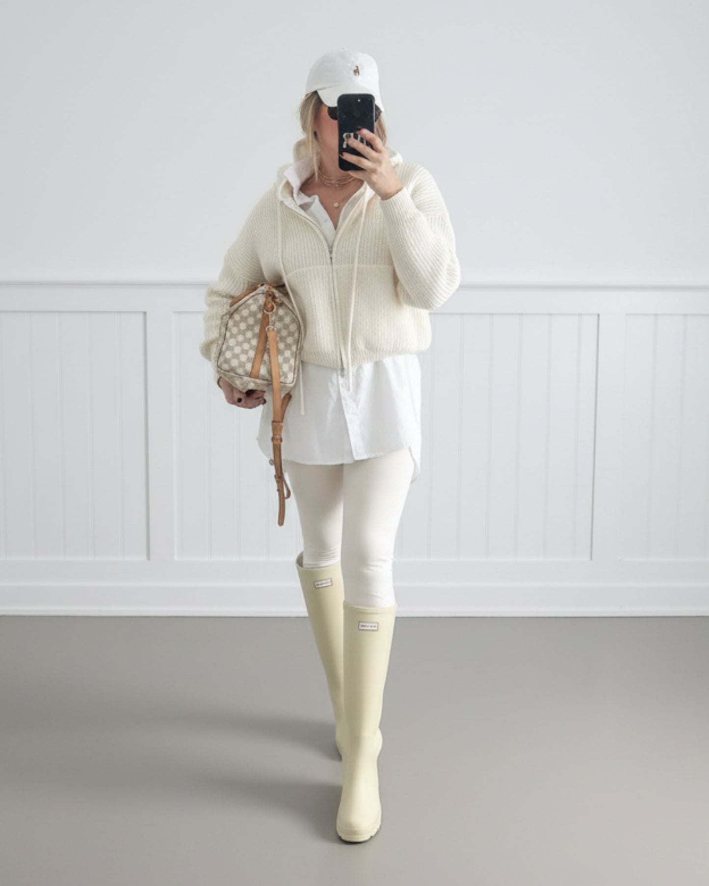 CHAQUETA PUNTO CAPUCHA