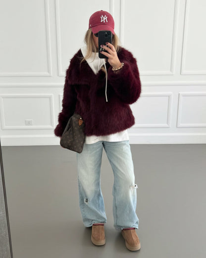 ABRIGO CORTO EFECTO PELO BURDEOS