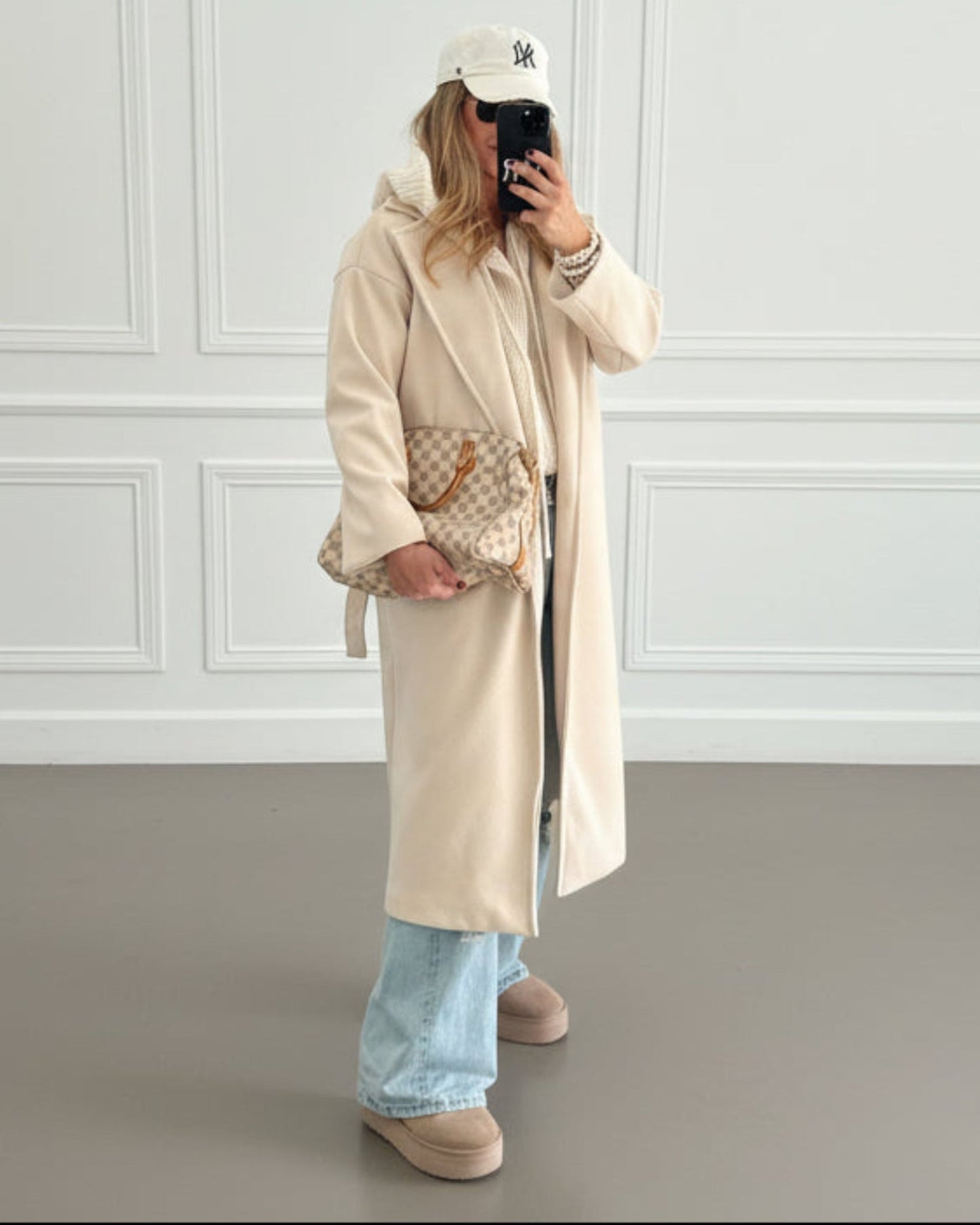 ABRIGO LARGO CINTURÓN