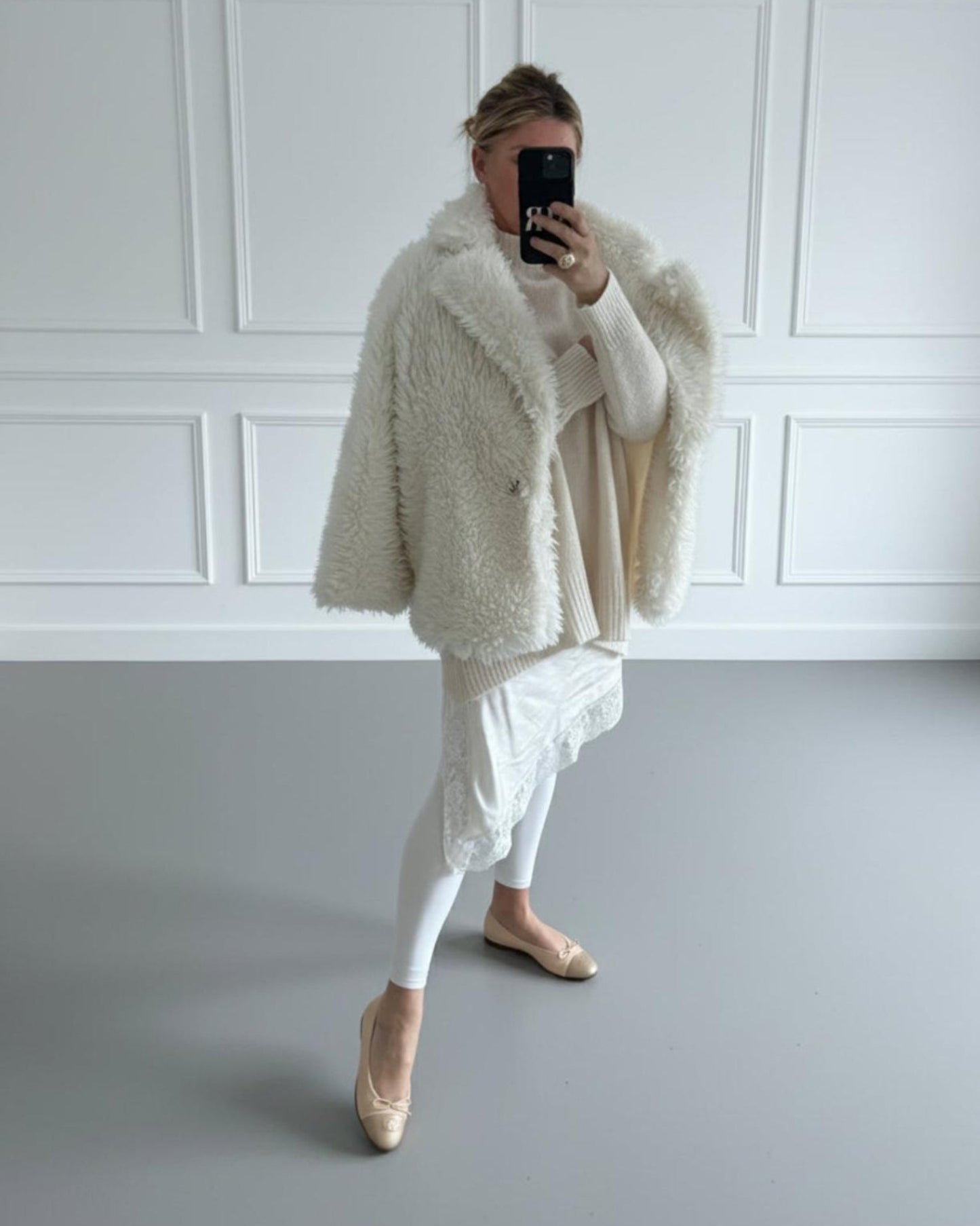 VESTIDO LENCERO ASIMETRICO BEIGE