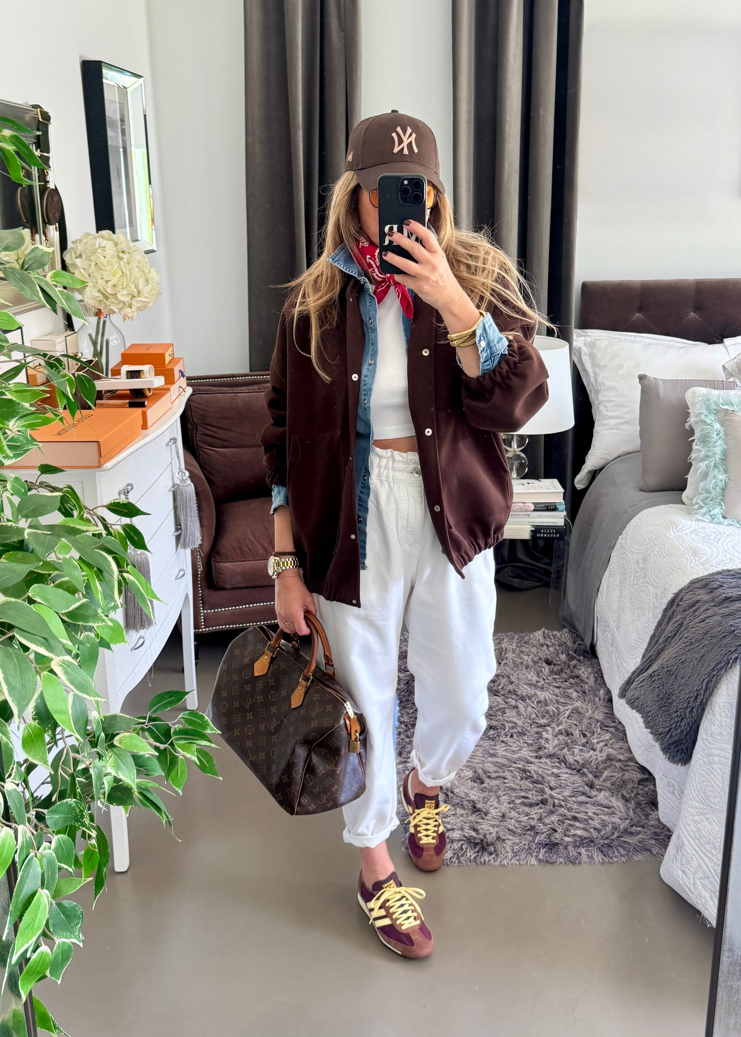 CAZADORA BOMBER OVERSIZE MARRÓN