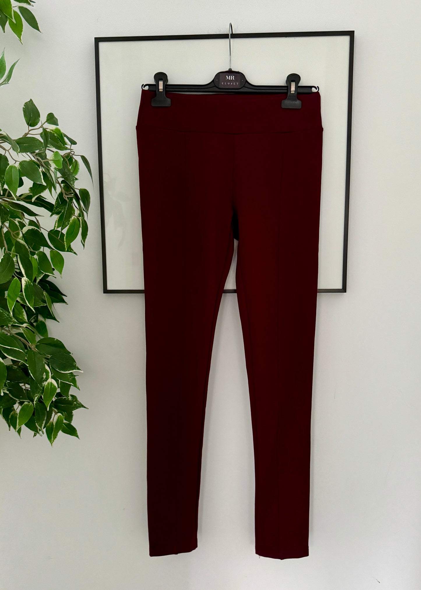 PANTALÓN LEGGING BURDEOS