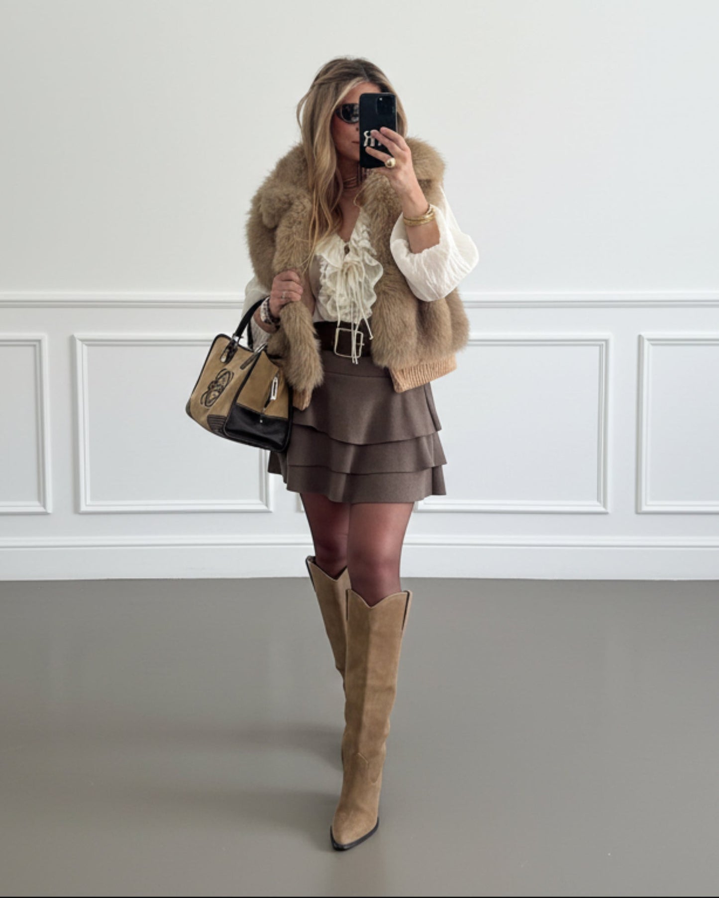 CHALECO EFECTO PELO BEIGE